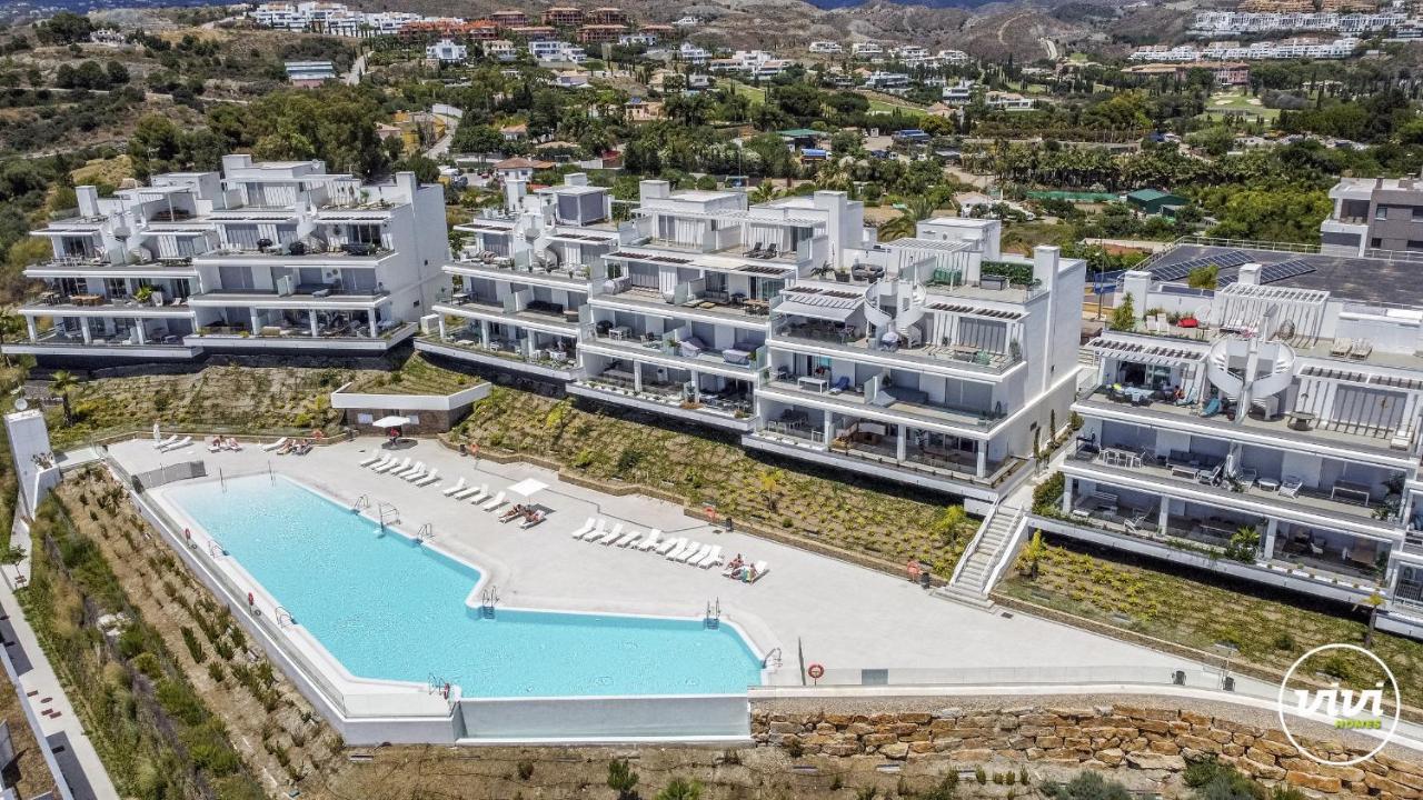 Apartamento Vivi Homes - Pool, Golf & Terrace Estepona